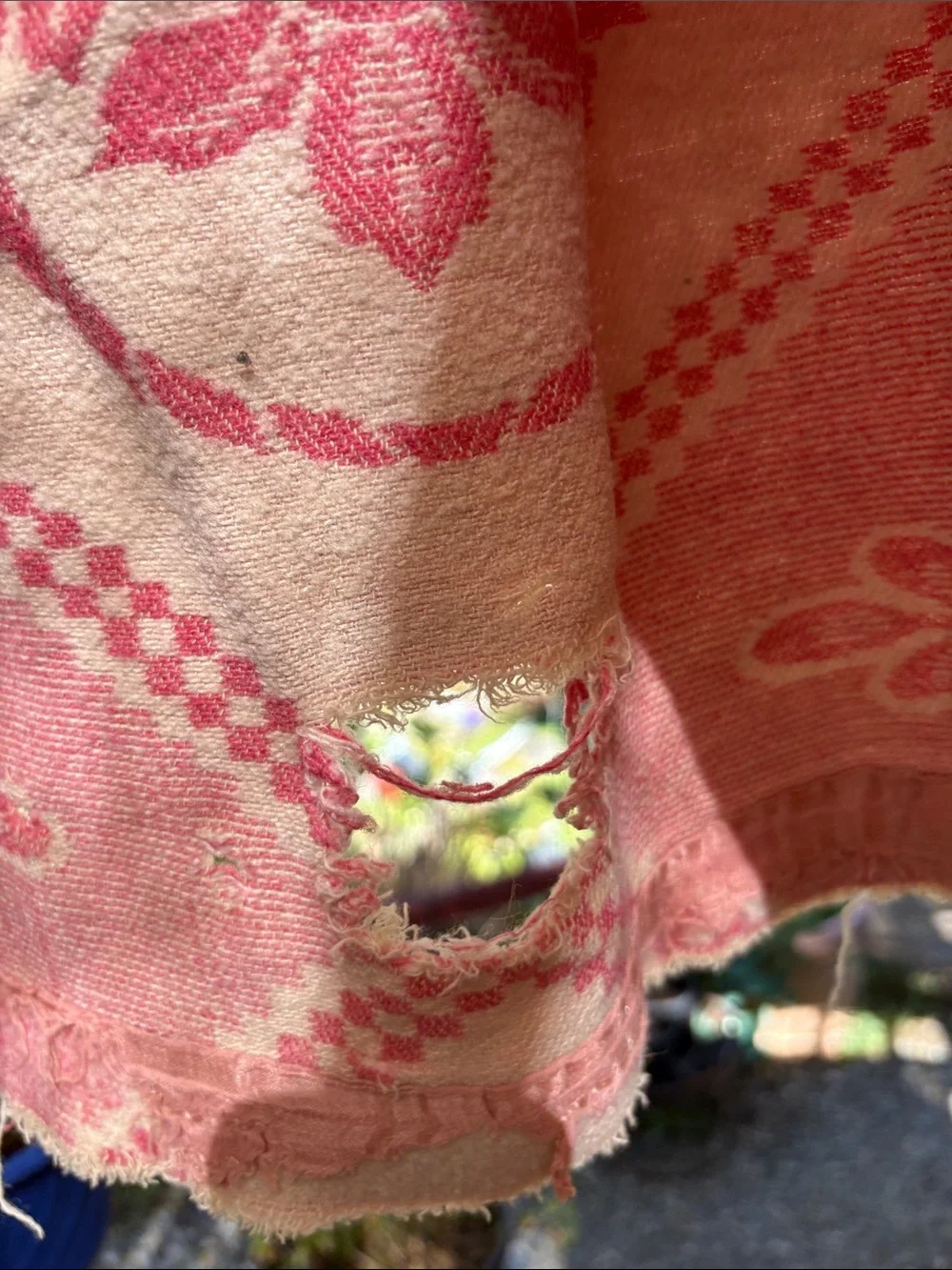Vintage Bg203 Floral Basket Pink Throw Blanket wool